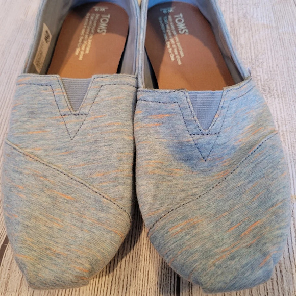 Toms Women's •Size 9• Light Blue & Pink Slip On Comfort Shoes. Very soft - Picture 6 of 7